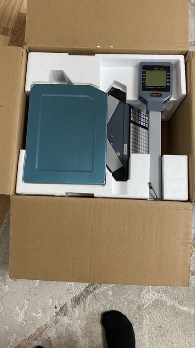 Продам весы Rongta RLS1100