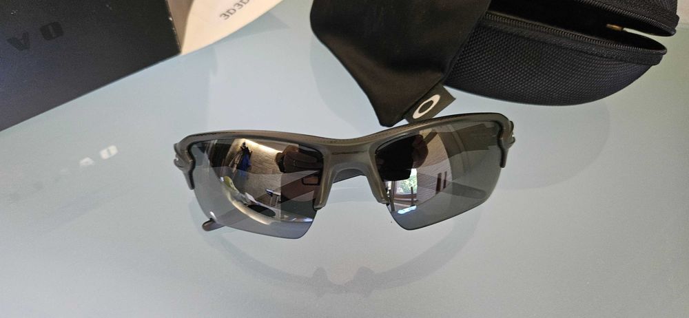 Ochelari soare OAKLEY sigilati