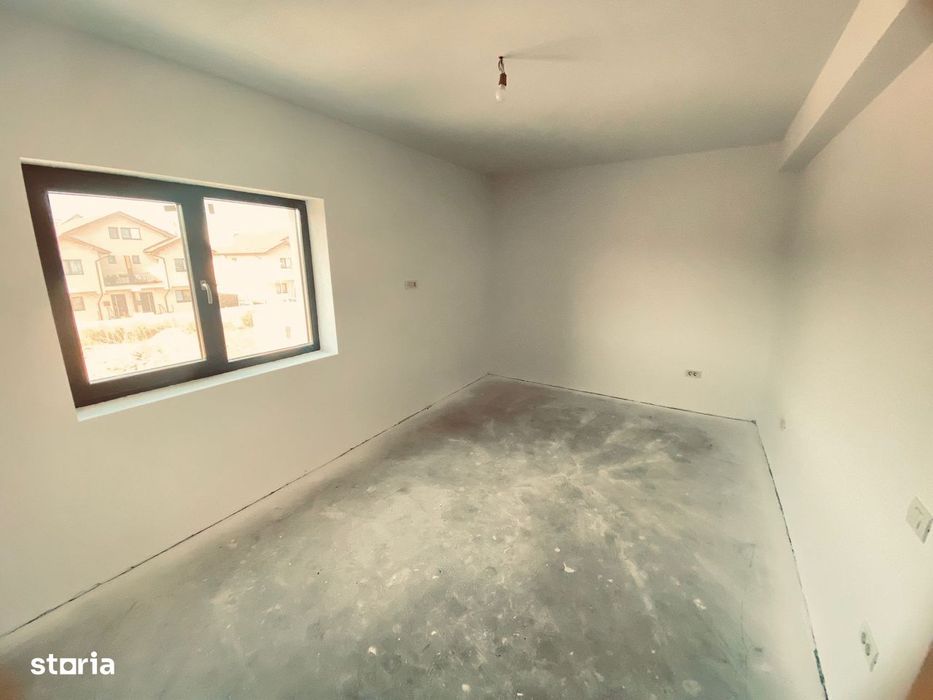 Duplex cu 4 camere si mansarda. Curte 250 mp. Comision 0