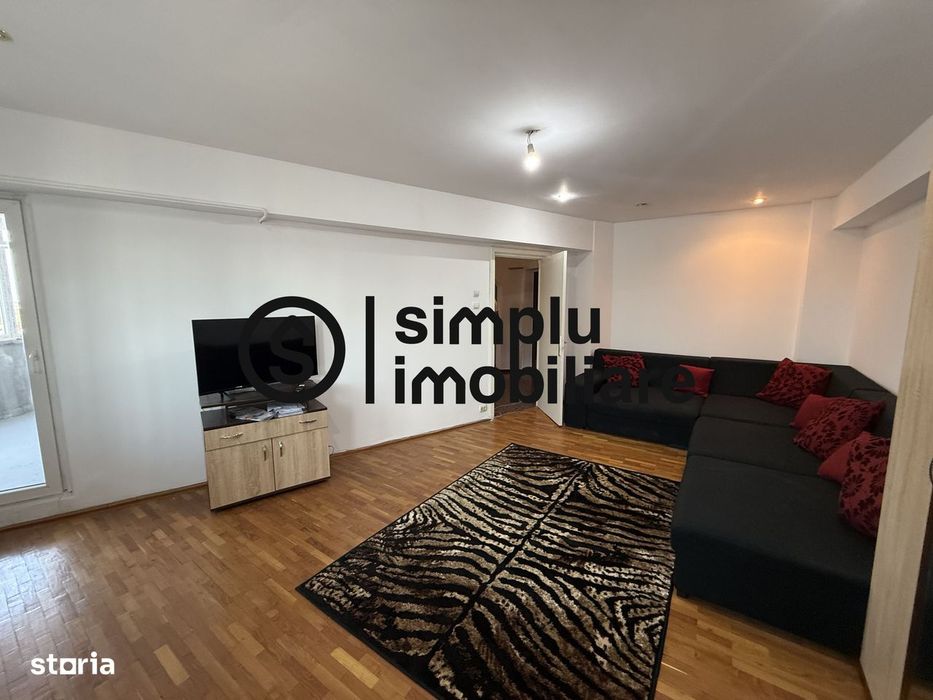2 decomandate, Piata Centrala - 450 Euro