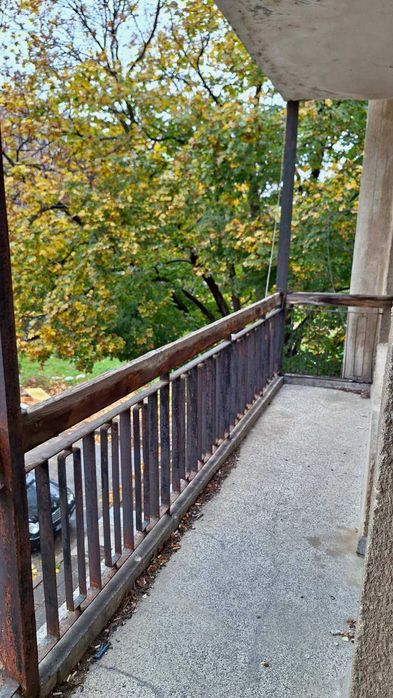 Продава се Двустаен апартамент в Плевен, Сторгозия - 63 кв.м за 591 €/кв.м - Снимка #1