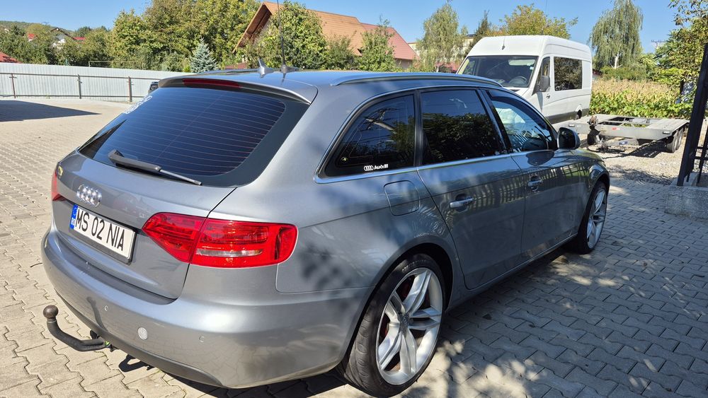 Vând Audi A4 B8 2009