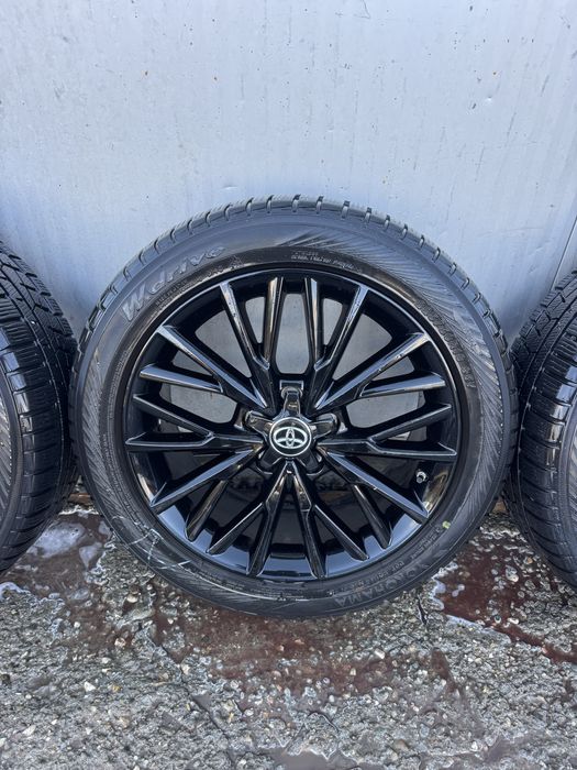 Jante anvelope yokohama 225 50 18 iarna toyota chr