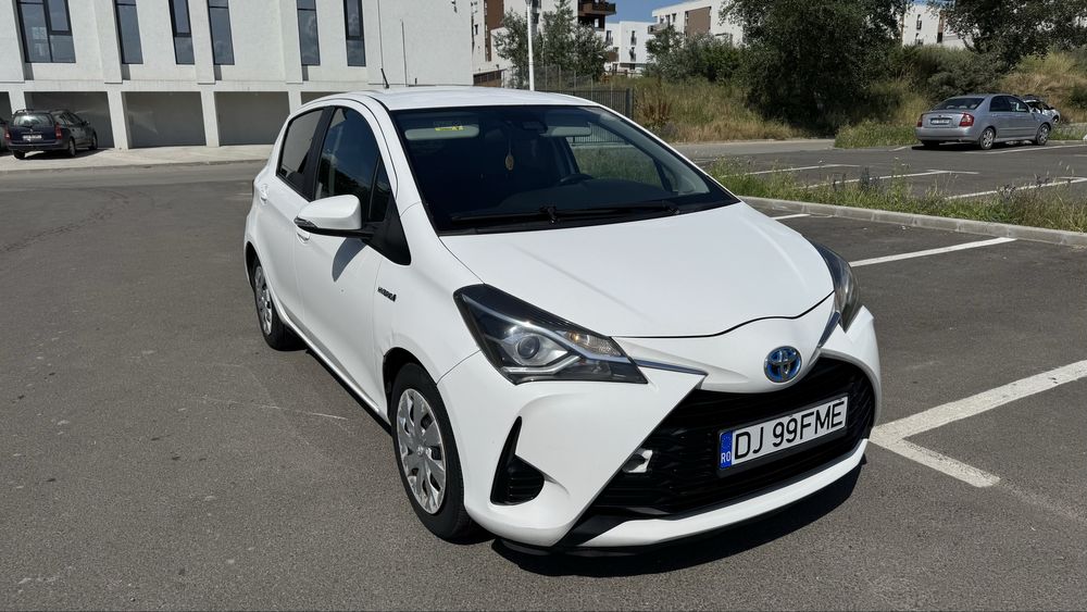 TOYOTA Yaris 2018 — imagine 3