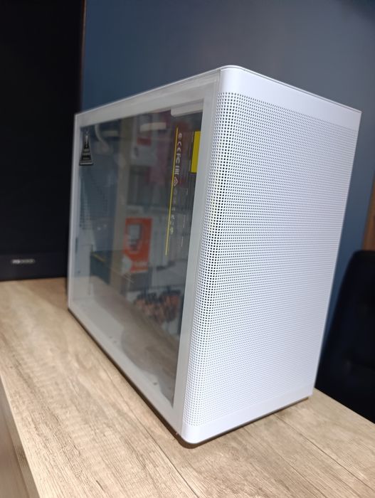Игровой компактный системный блок