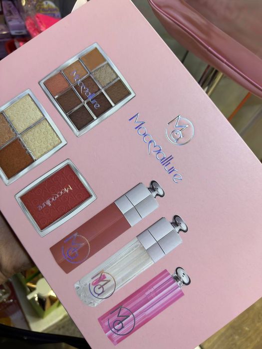 Профессионал Набор Косметика 8март