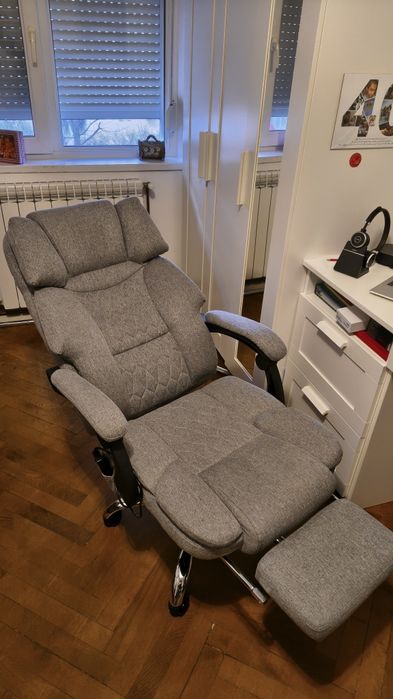 Scaun de birou cu masaj și încălzire