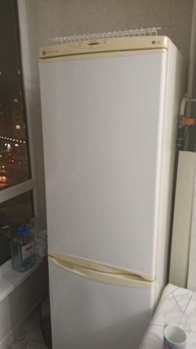 Продаётся холодильник