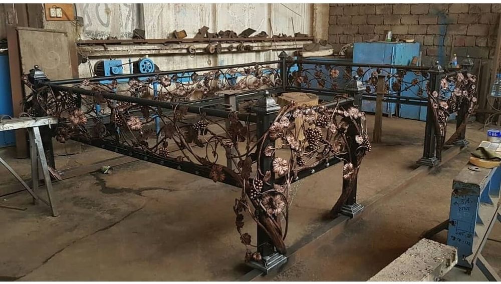 Продам тапчан ручной работы