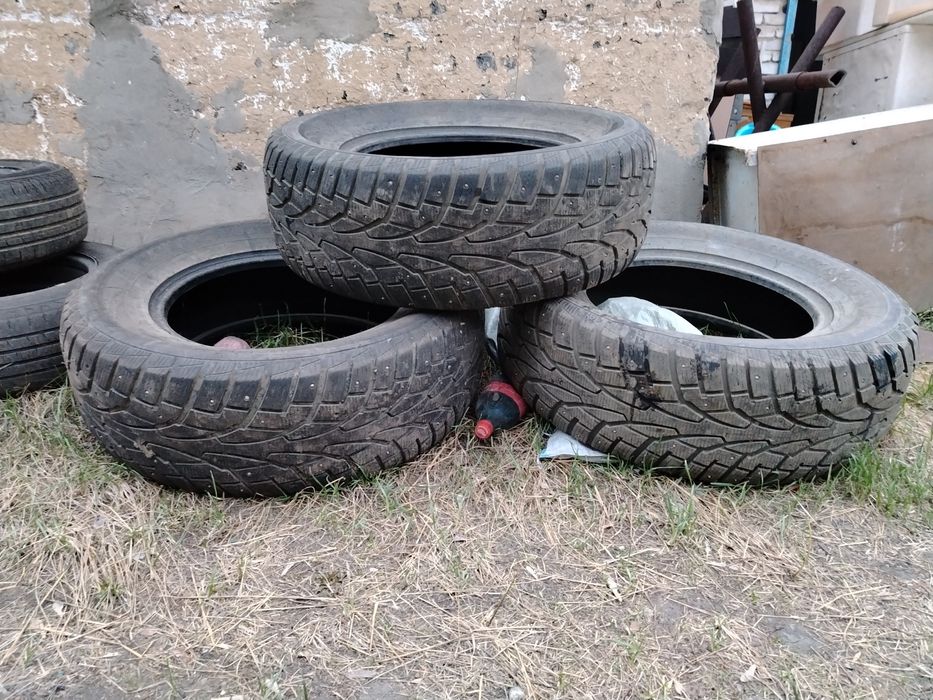 Продам шины стояли на прадике