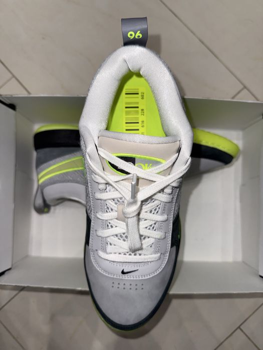 Баскетболни обувки Nike Book 1 "Neon 95" - размер 43, 44.5, 45, 45.5, 47