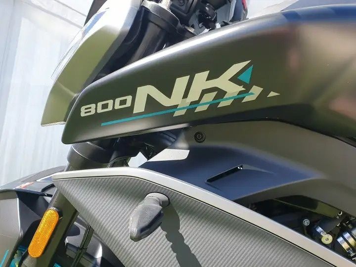 Vând cf moto 800nk advanced