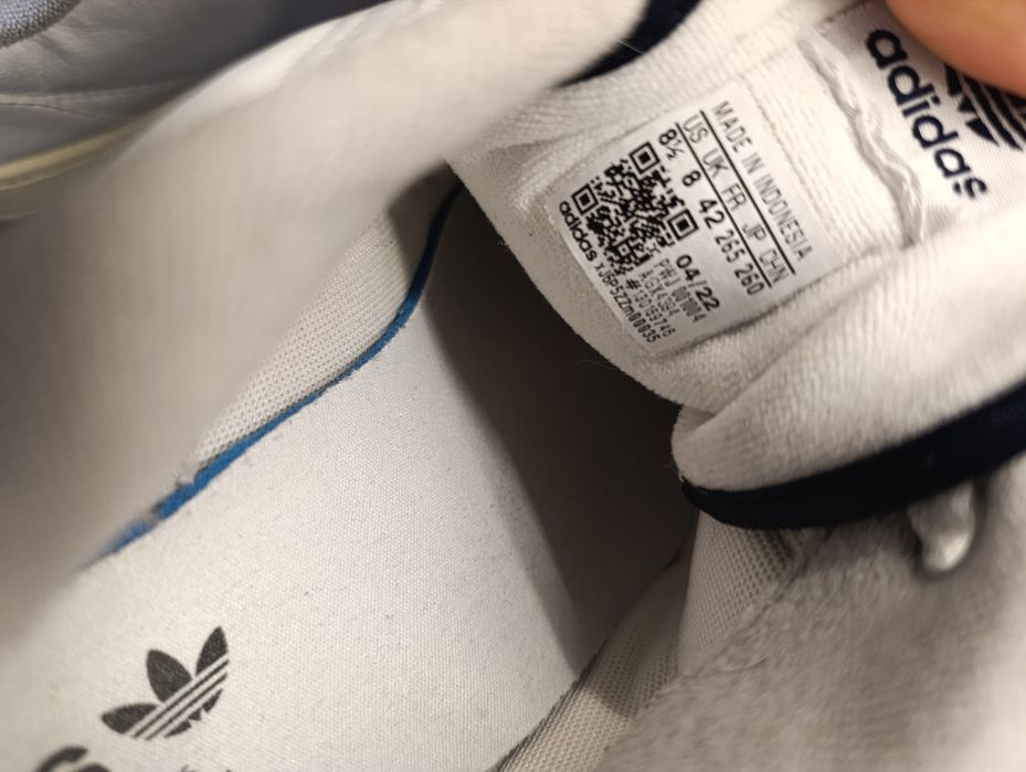 Маратонки Adidas originals