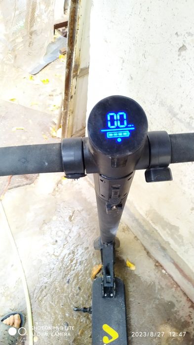 Продам Электро самокат.