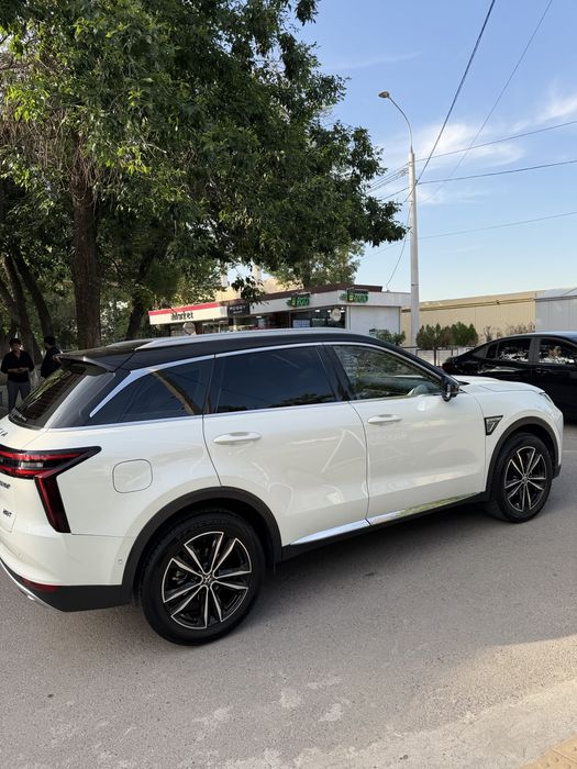 Dongfeng Nissan Venucia Star