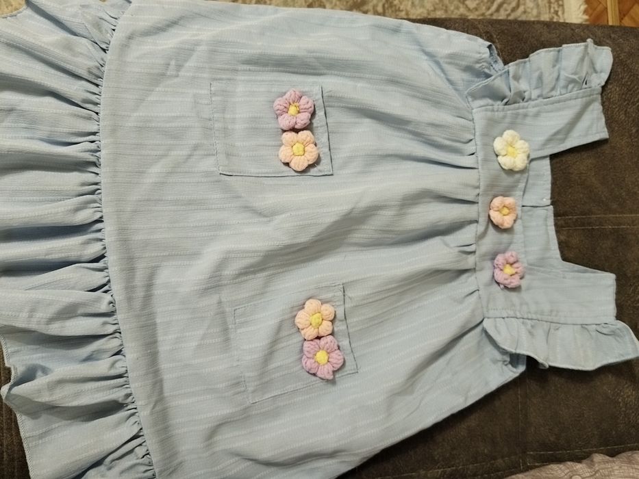 Продам детские платья