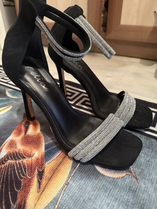 Женские туфли дешево