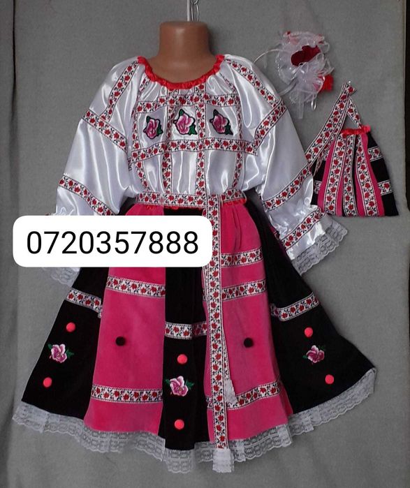 Costum popular pentru copii marimea 8 (8-9-10-11 ani) 185 lei