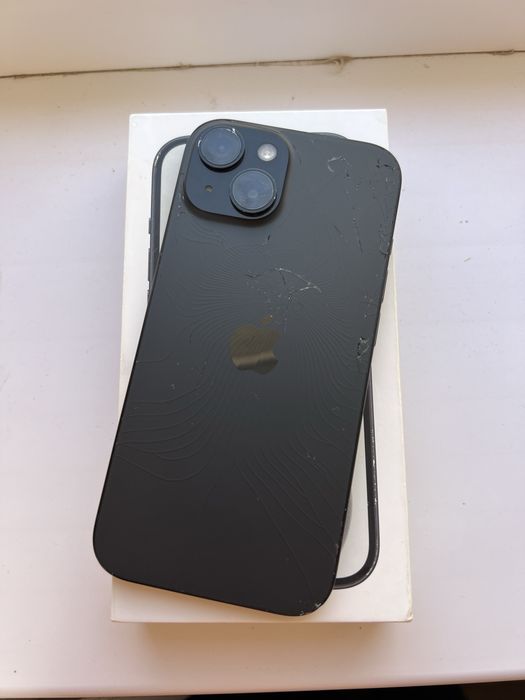 Айфон iPhone 15 128 GB