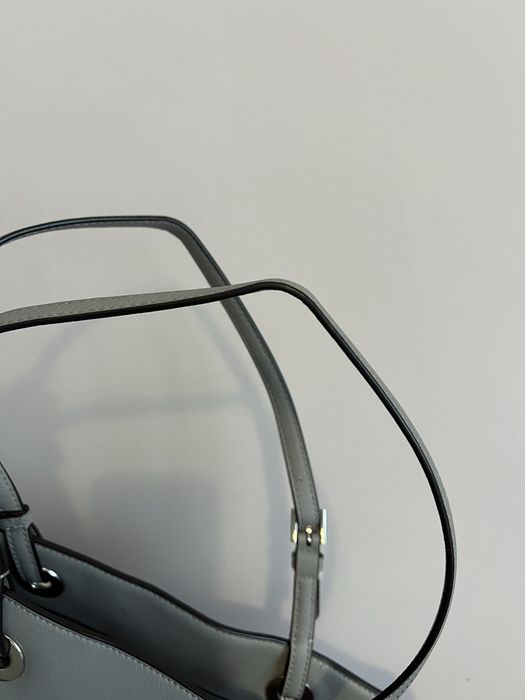Дамска чанта естествена кожа Michael Kors