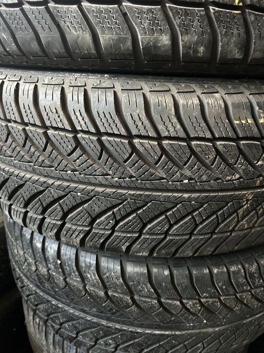 225 55 r17 iarna goodyear