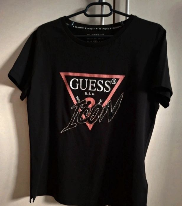 Tricou dama Guess, mărimea M,  nou fără etichetă.
