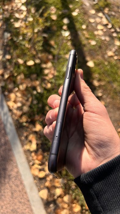 IPhone 11/64 black