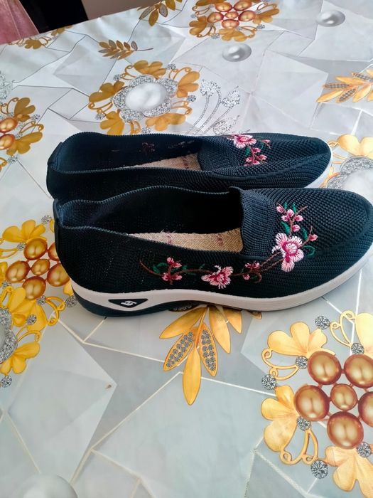 Летняя женская обувь