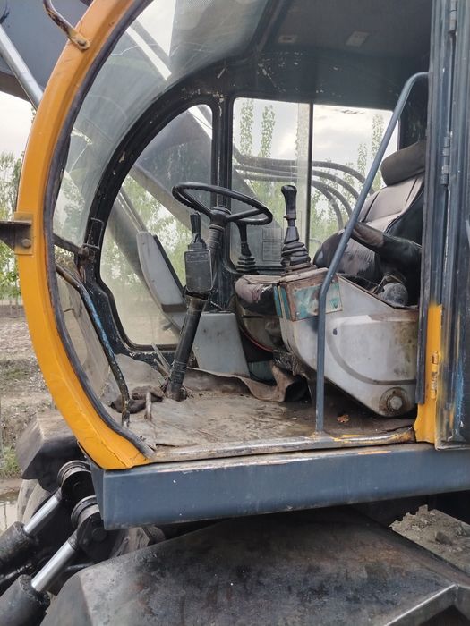 Самсунг екскаватор сотилади