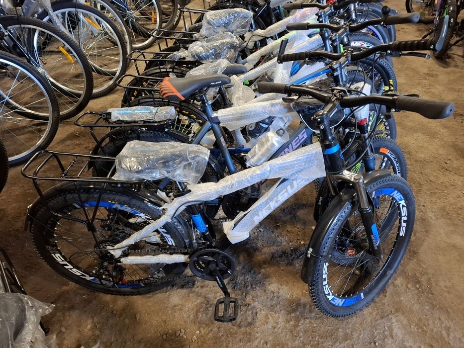 РАСПРОДАЖА...20 i 24 razmeri velosipedi pradayom