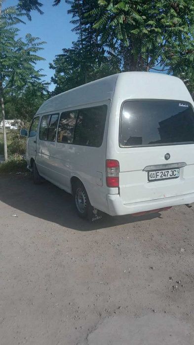 Фотон микроавтобуси сотилади