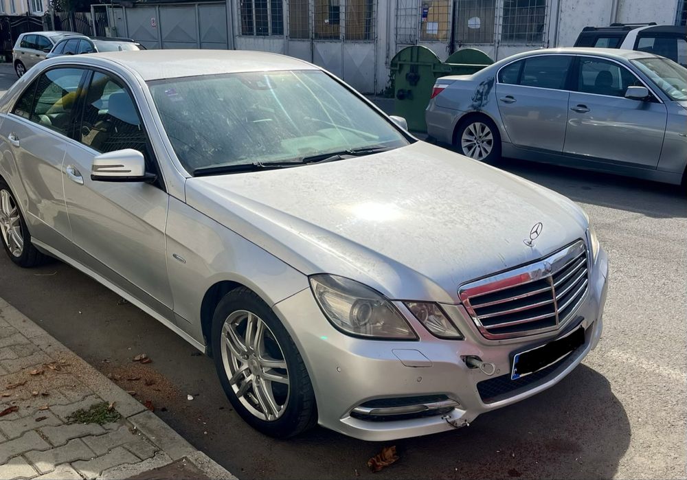 MERCEDES-BENZ E-Class 2011 — imagine 3