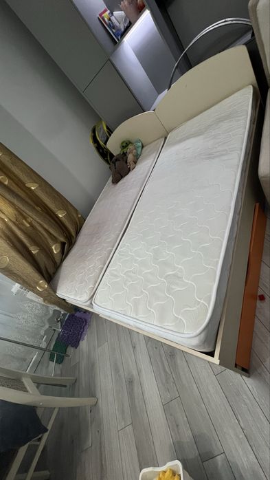 Кровать односпальная