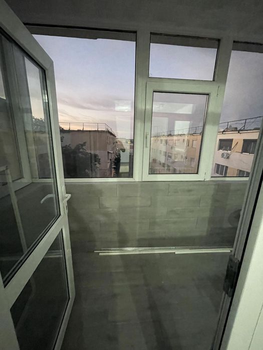 Vând apartament 2 camere decomandat lângă Lidl