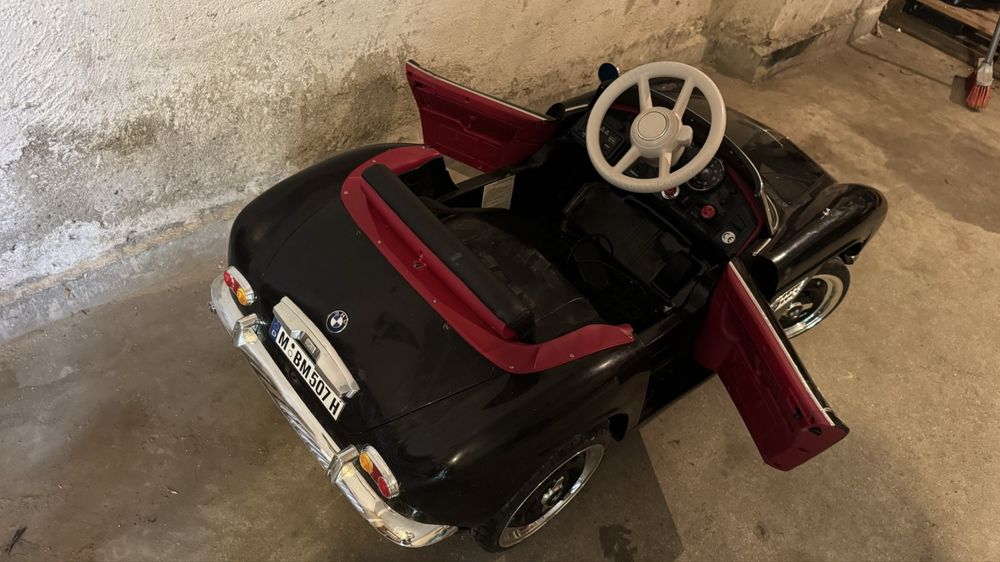 Акумулаторна кола BMW retro