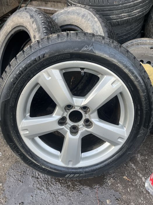 Продается шина вместе дисками комплекте