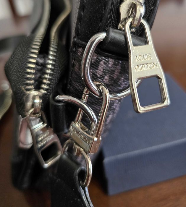 Borseta Louis Vuitton Premium