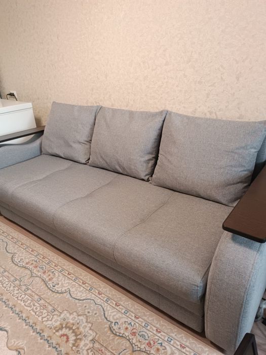 Продам раскладной диван