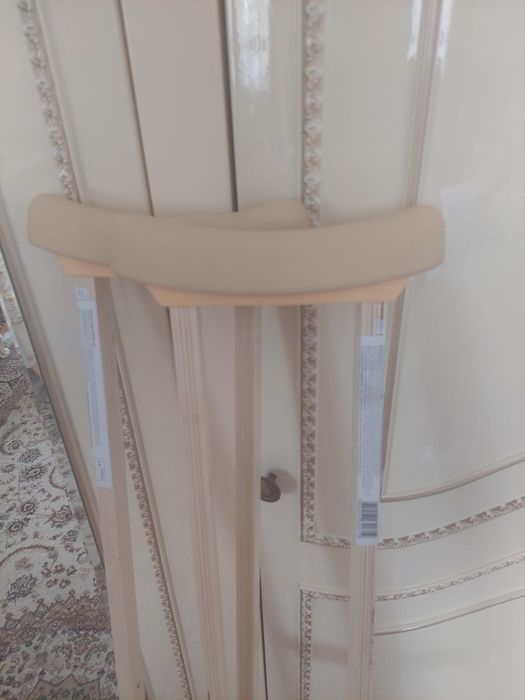 Подмышечные костыли