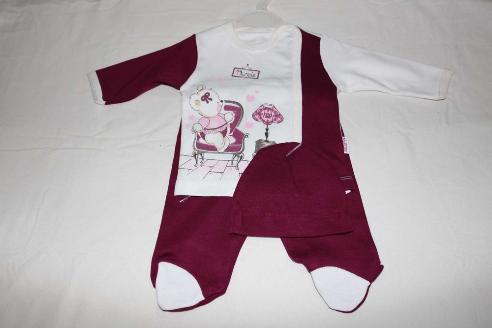 Бебешки комплект от 3 части