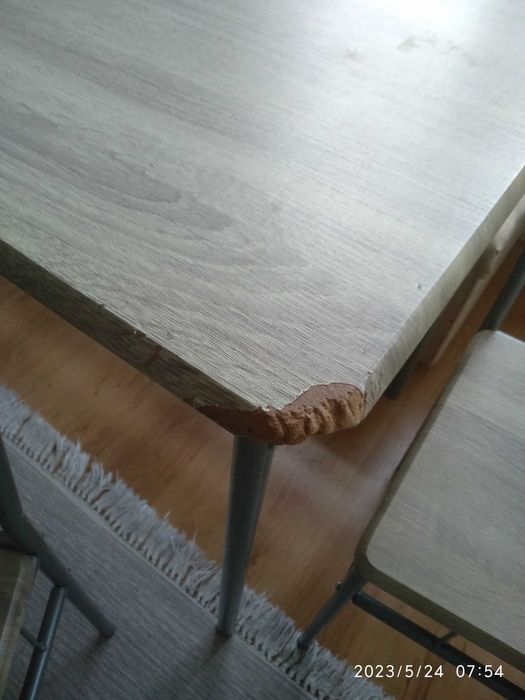 Комплект маса с 4 стола