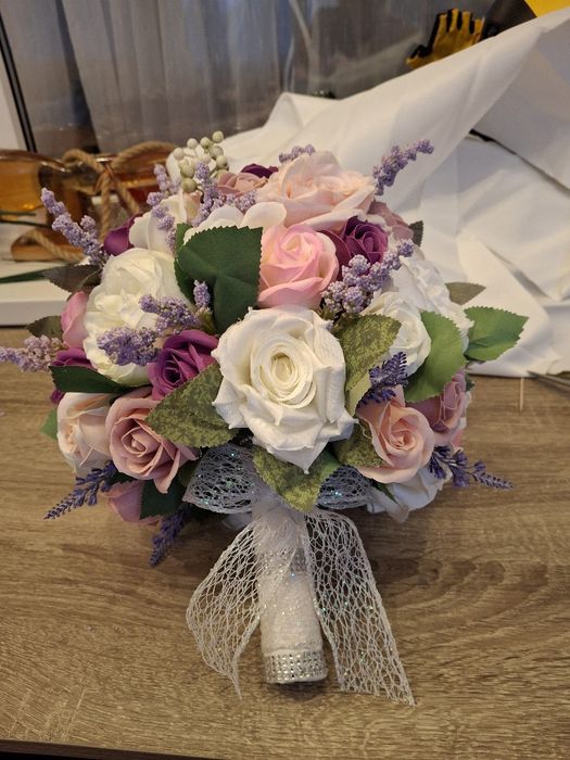 Buchet mireasa, nașă, cununie