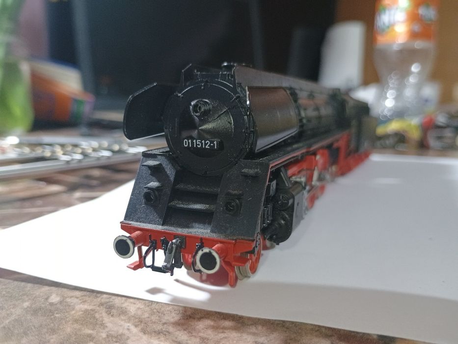 Locomotiva cu aburi BR01 1512 Piko, machetă trenuleț electric vagon HO