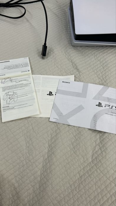Продам Play station 5, бу