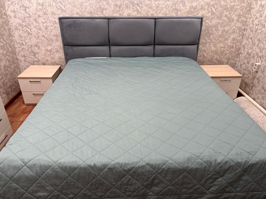 Продам кровать 180х200