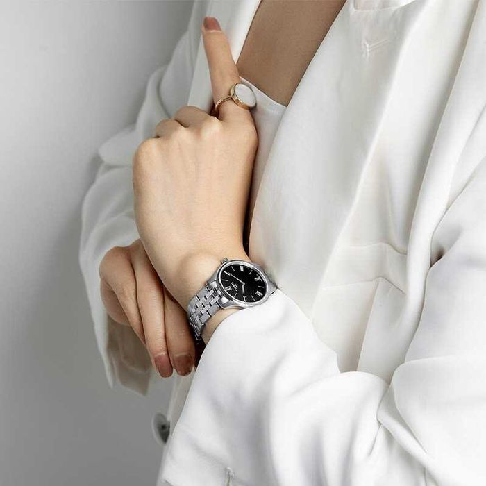 Tissot T-Classic Tradition 5.5 Lady Black Dial