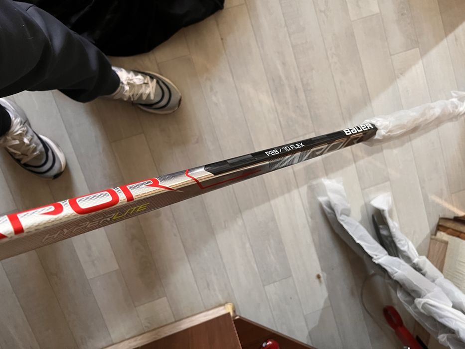 Клюшки хоккейные