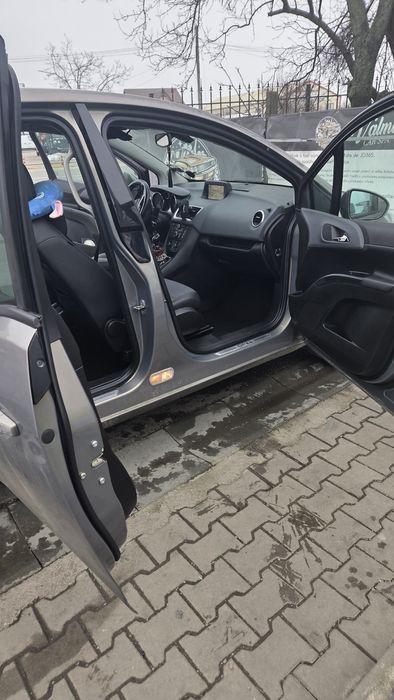 Opel Meriva B ,an 2013.
