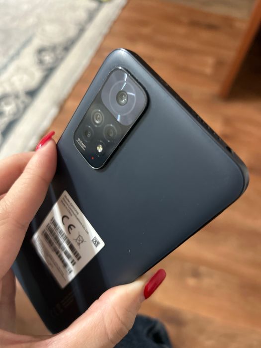 Телефон Redmi Note 11