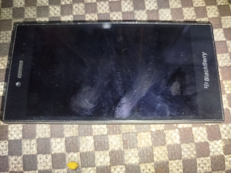 Продам телефон блекбери